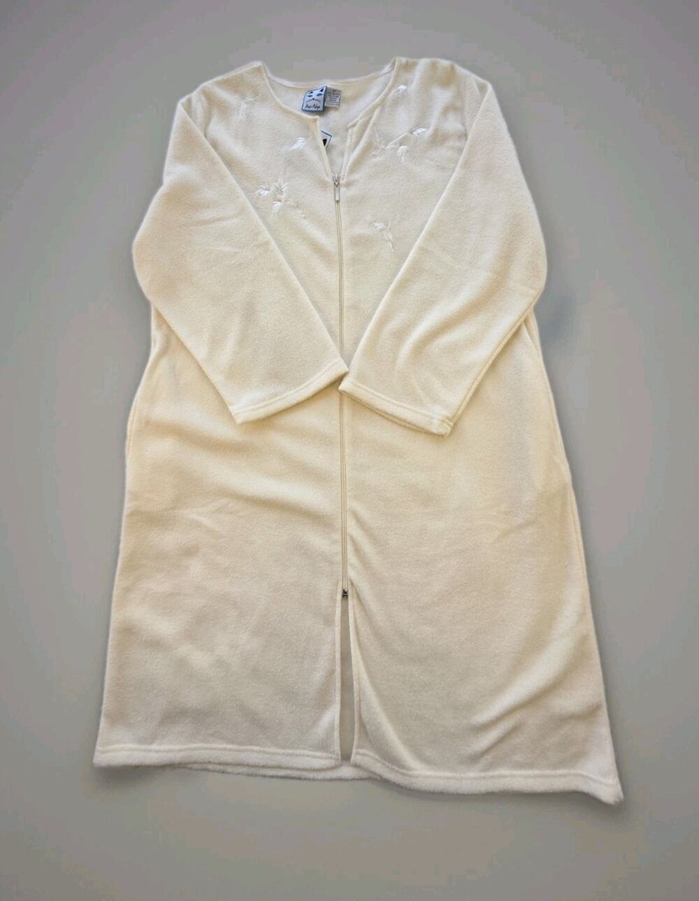 Kat-Nap Women's 2X Robe Cream Zip Up Leaf Embroidered Soft Long Loungewear Cozy